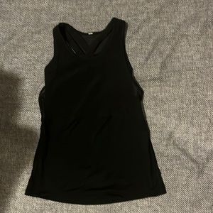 Lululemon tank top with bra